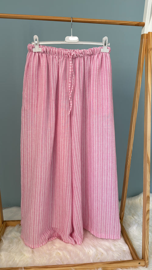 Pantalon Palazzo Chloé rose sur cintre