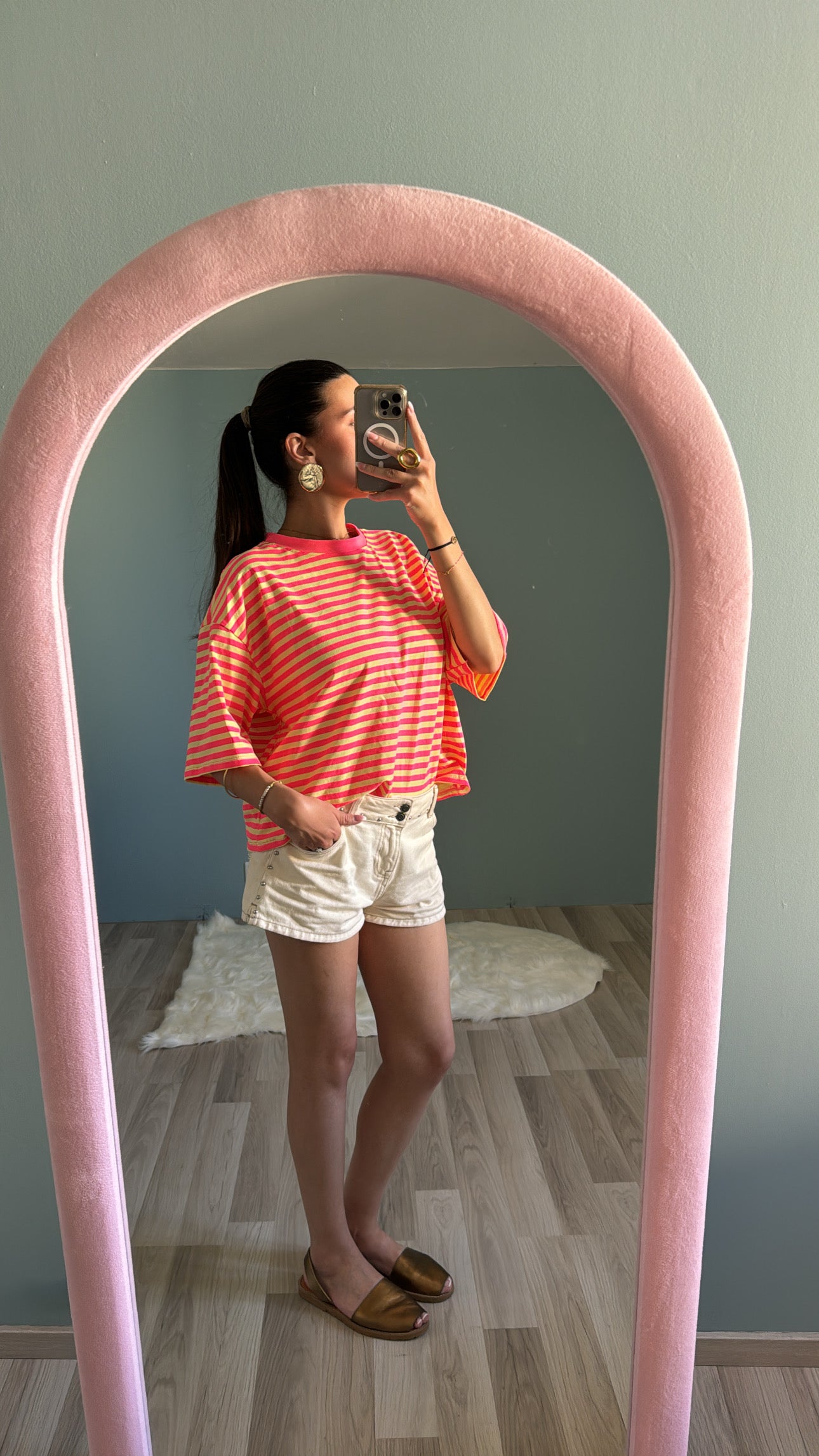 Top Olivia rose et fuchsia porté