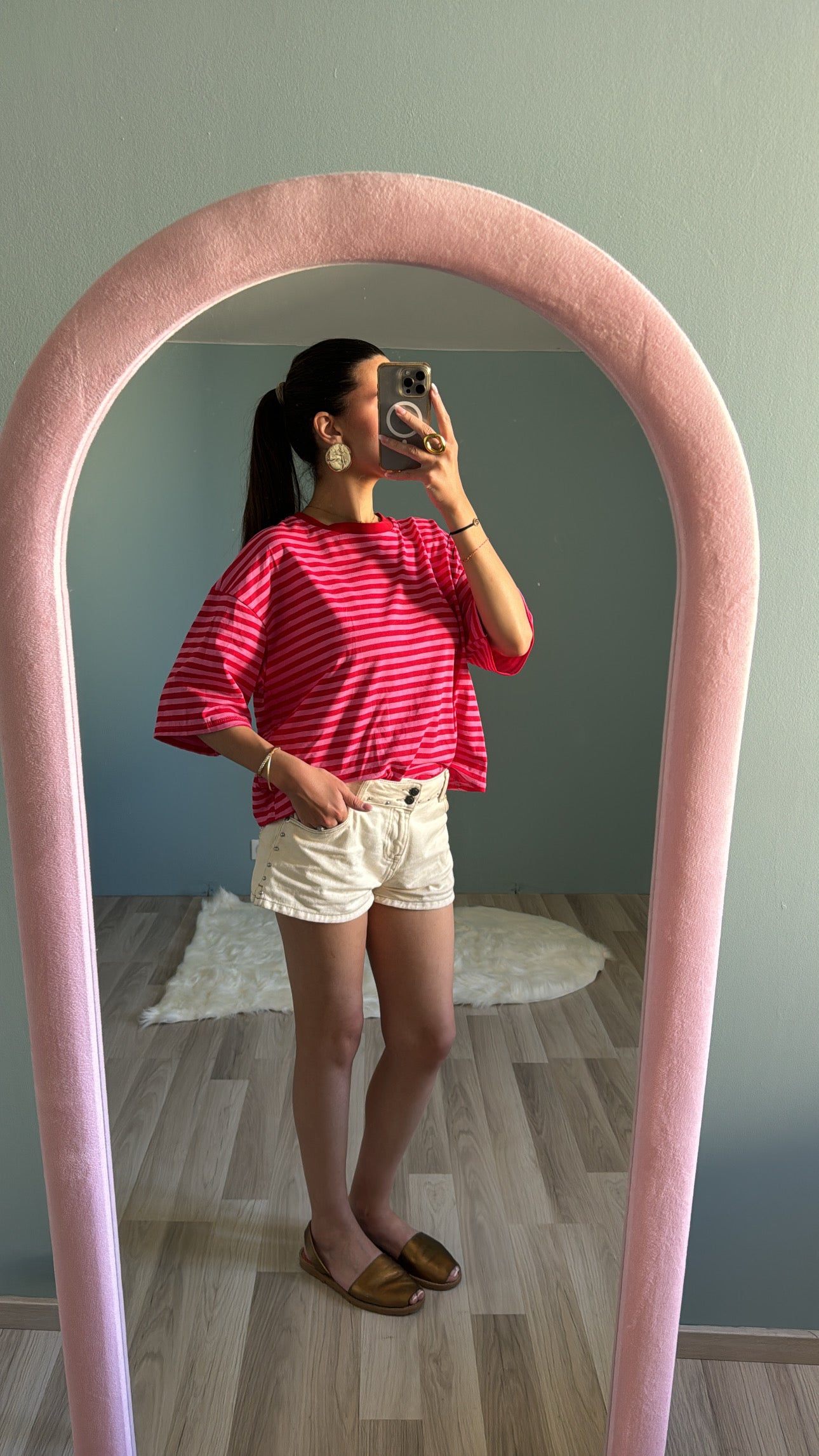 Top Olivia rose et rouge porté